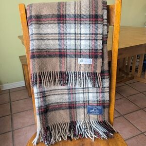 HIGHLAND TWEEDS 100% Wool Throw Blanket Plaid Fringed 55" x 67"